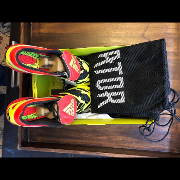 Adidas predator accelerator electricity limited main image 5
